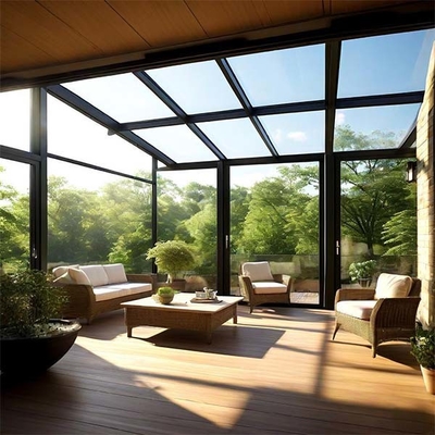Casas de vidrio modernas y sostenibles de protección UV.
