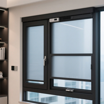 Ventanas de aluminio con persianas y pantallas - Personalizables, eficientes energéticamente para espacios residenciales y de oficina
